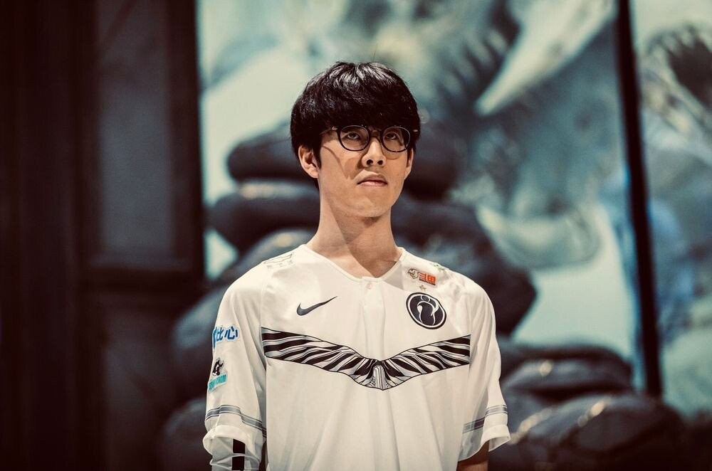 联赛老将的 联赛老将的